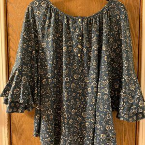 Chaps Blue and White Flowered Blouse - Size 1x